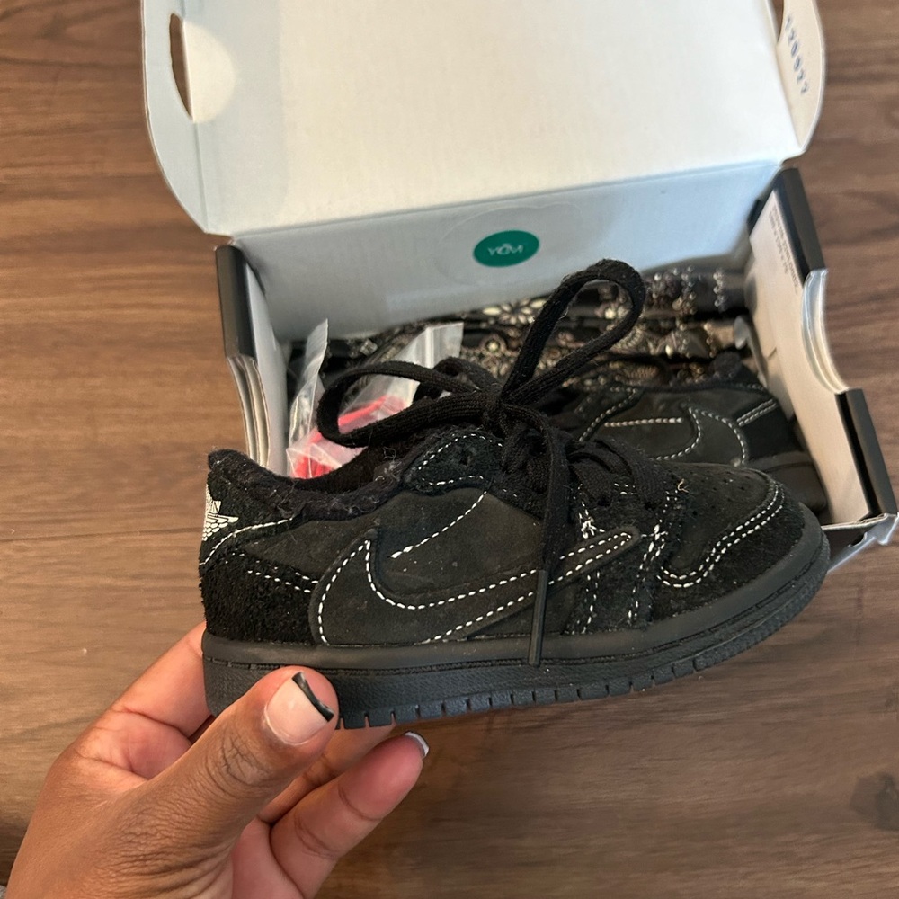 Travis Scott x air Jordan 1 low OG SP BLACK PHANTOM